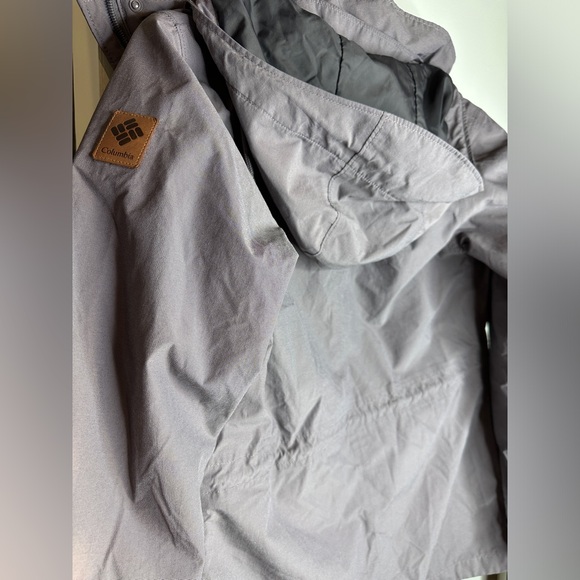 Columbia Jacket - Picture 3 of 4